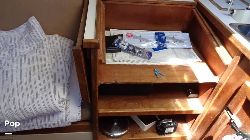 Slide: The Image of Aloha 8.5 1986 - 15564493