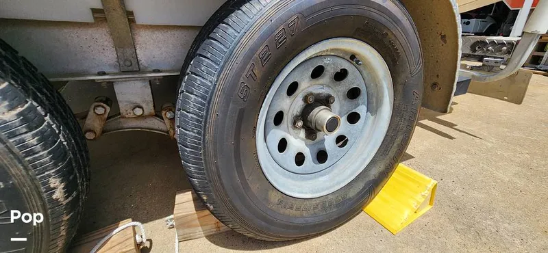 Slide: The Image of Robalo R220 2006 - 15578506