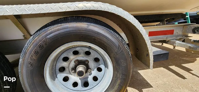 Slide: The Image of Robalo R220 2006 - 15578509