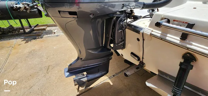 Slide: The Image of Robalo R220 2006 - 15578519