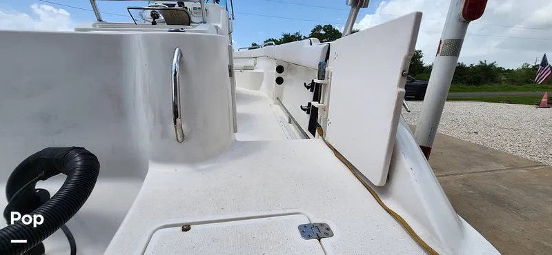 Slide: The Image of Robalo R220 2006 - 15578526