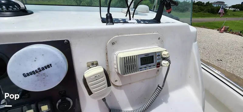 Slide: The Image of Robalo R220 2006 - 15578559