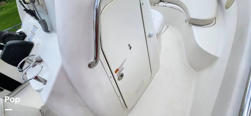 Slide: The Image of Robalo R220 2006 - 15578575