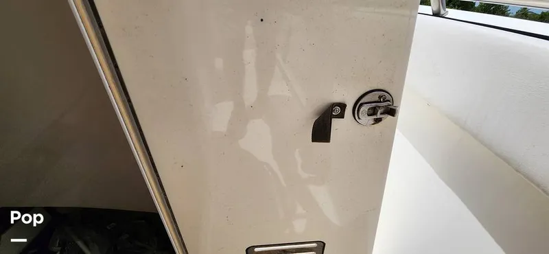 Slide: The Image of Robalo R220 2006 - 15578580