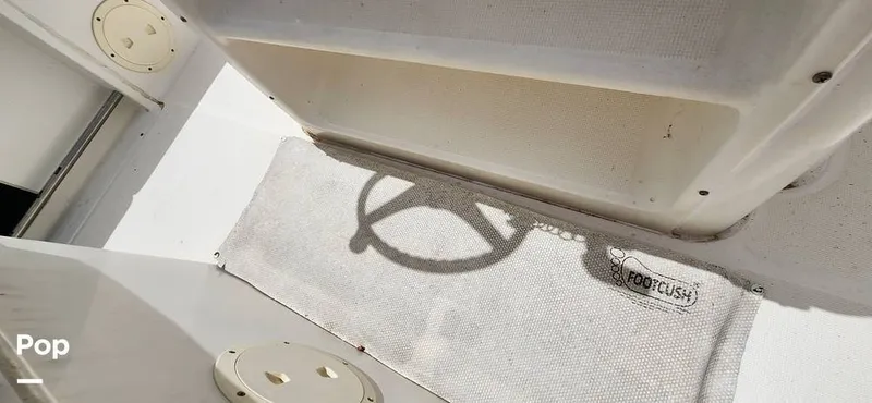 Slide: The Image of Robalo R220 2006 - 15578582