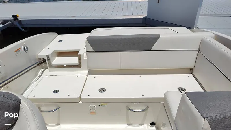 Slide: The Image of Bayliner 642OV 2015 - 15542710