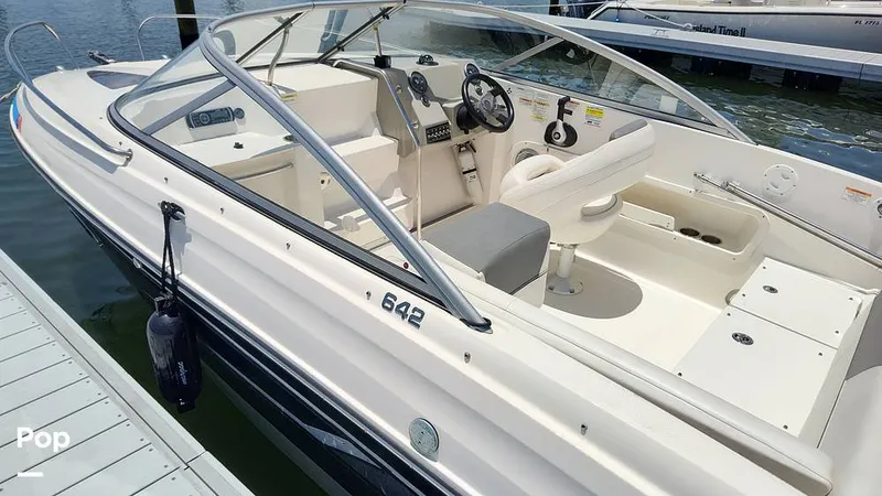 Slide: The Image of Bayliner 642OV 2015 - 15542720
