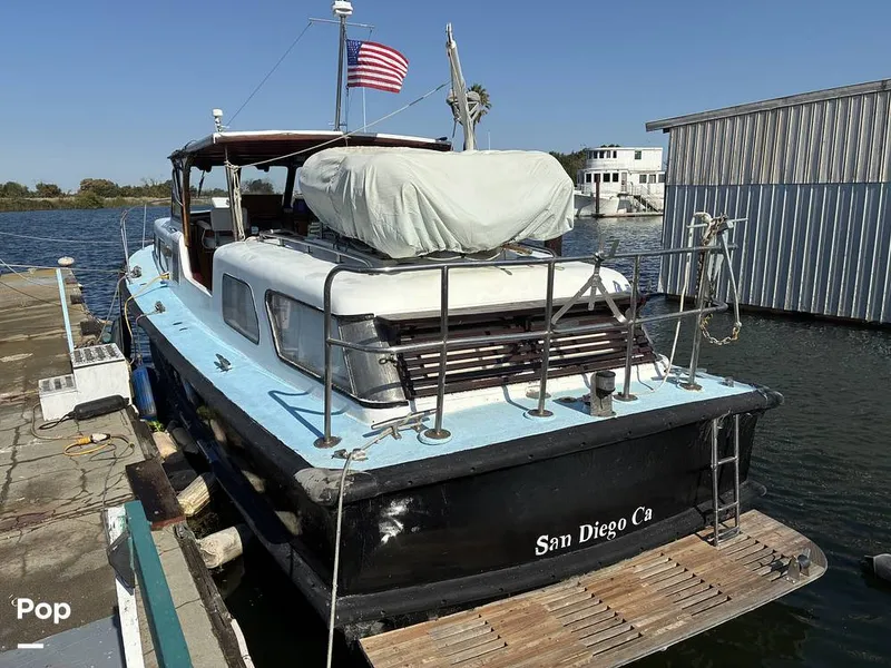 Slide: The Image of Willard Double Cabin 1968 - 15851227