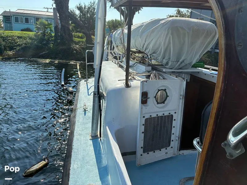 Slide: The Image of Willard Double Cabin 1968 - 15851236