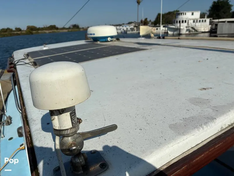 Slide: The Image of Willard Double Cabin 1968 - 15851237