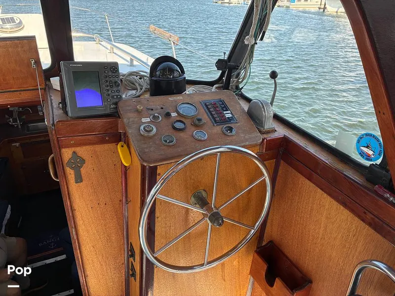 Slide: The Image of Willard Double Cabin 1968 - 15851244