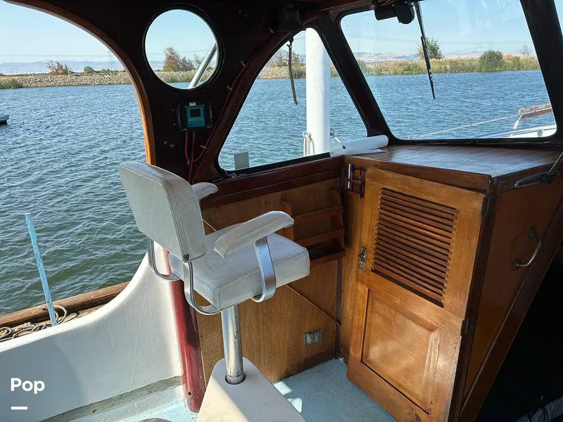 Slide: The Image of Willard Double Cabin 1968 - 15851251