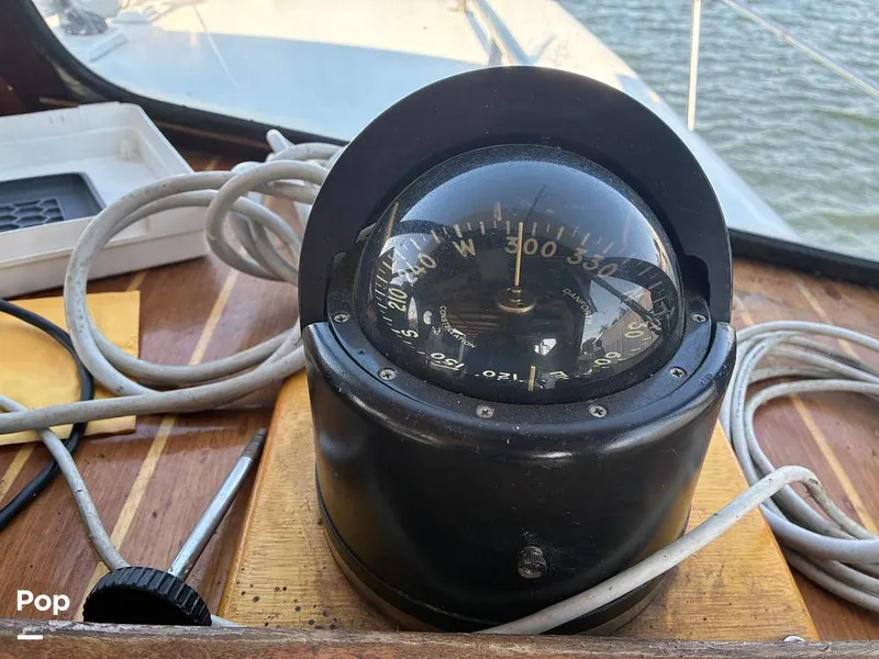 Slide: The Image of Willard Double Cabin 1968 - 15851255