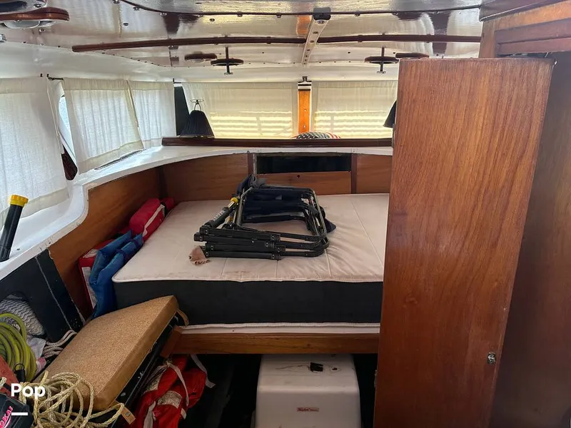 Slide: The Image of Willard Double Cabin 1968 - 15851256