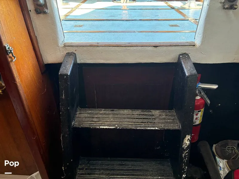 Slide: The Image of Willard Double Cabin 1968 - 15851262