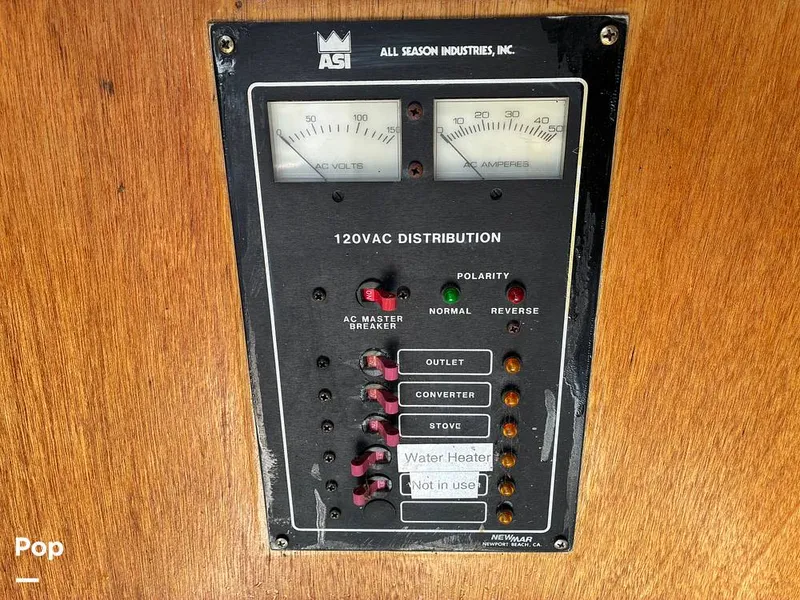 Slide: The Image of Willard Double Cabin 1968 - 15851265