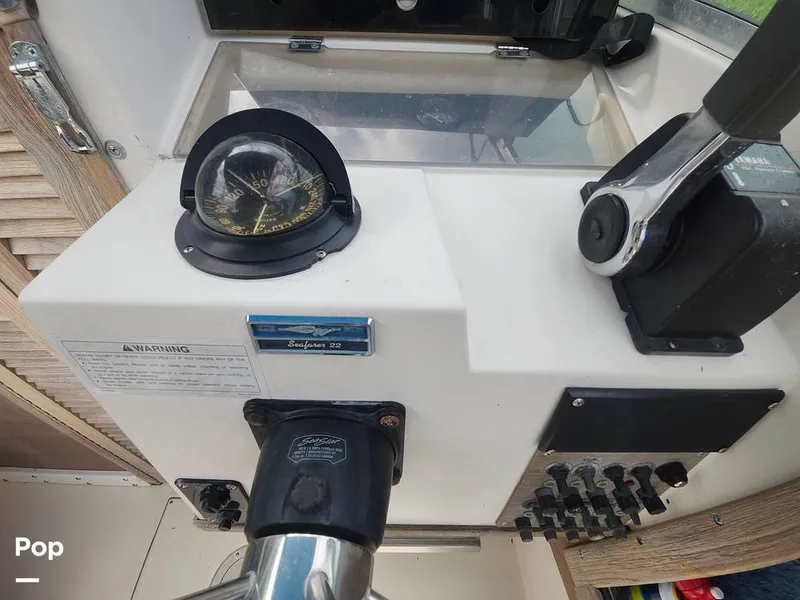 Slide: The Image of Grady-White 226 Seafarer 1988 - 15409126