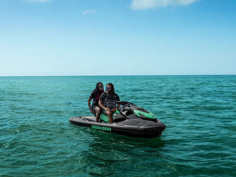 Slide: The Image of Sea-Doo GTI SE 170 + Tech Package, Audio, iDF, iBR 2026 - 11