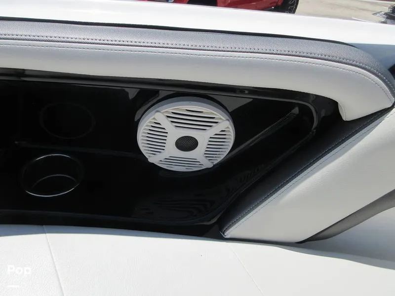 Slide: The Image of Yamaha AR240 2019 - 15333544