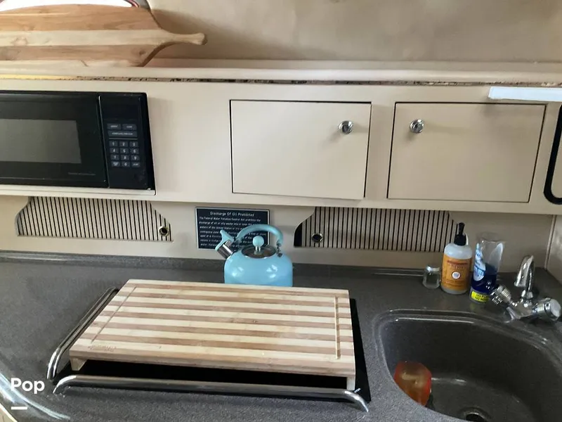 Slide: The Image of Sea Ray 310 Sundancer 1998 - 15670163