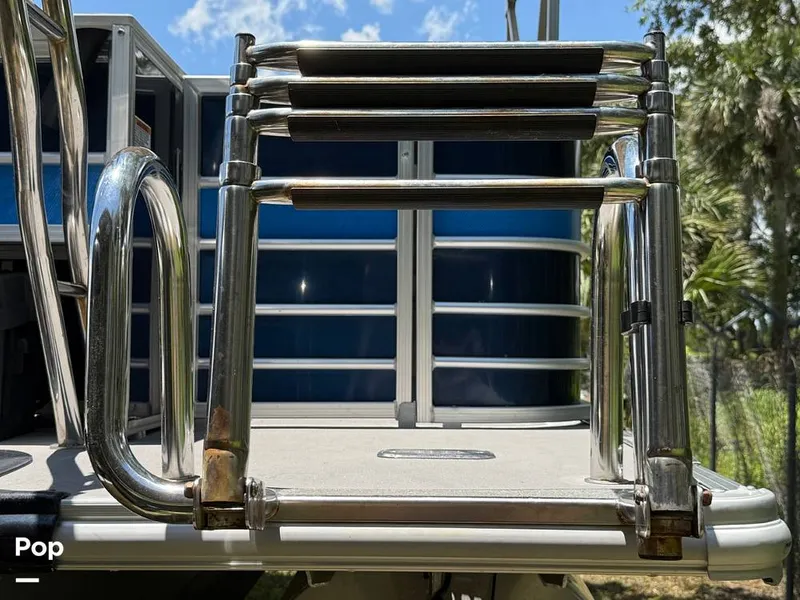 Slide: The Image of Sylvan Mirage 8520 Cruise-N-Fish 2019 - 15473516