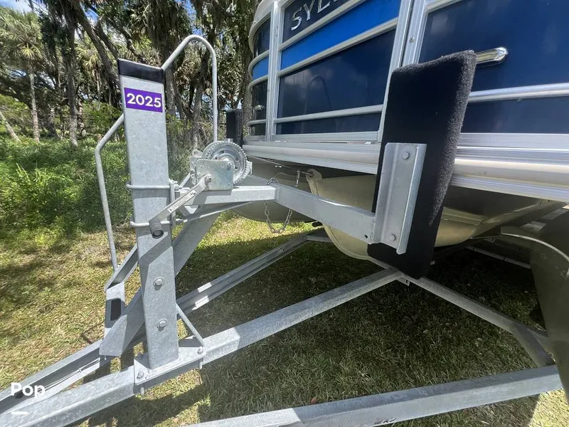 Slide: The Image of Sylvan Mirage 8520 Cruise-N-Fish 2019 - 15473428