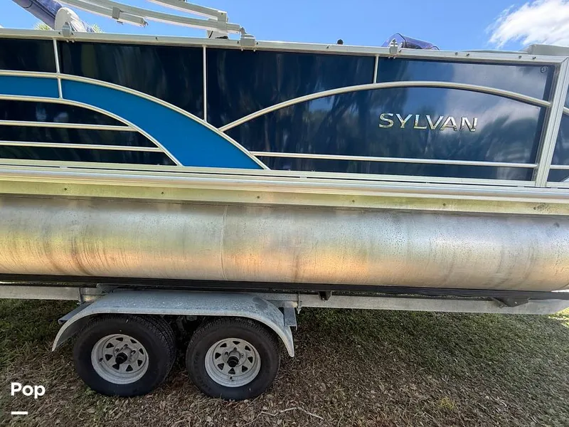Slide: The Image of Sylvan Mirage 8520 Cruise-N-Fish 2019 - 15473439