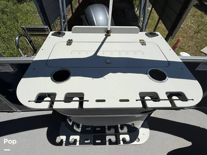 Slide: The Image of Sylvan Mirage 8520 Cruise-N-Fish 2019 - 15473471