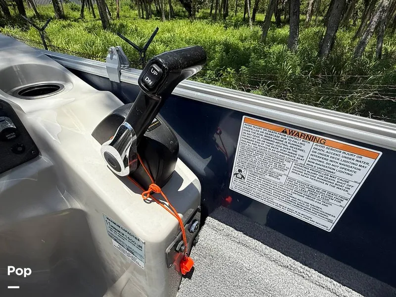 Slide: The Image of Sylvan Mirage 8520 Cruise-N-Fish 2019 - 15473485