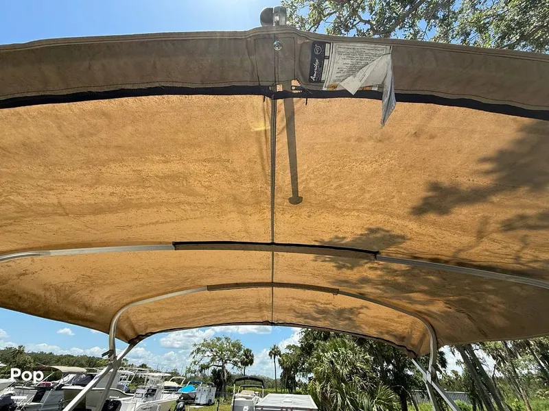 Slide: The Image of Sylvan Mirage 8520 Cruise-N-Fish 2019 - 15473492