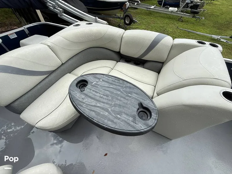 Slide: The Image of Sylvan Mirage 8520 Cruise-N-Fish 2019 - 15833681