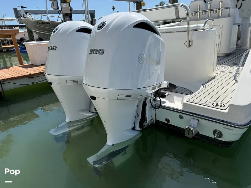 Slide: The Image of Century 3200 CC 2015 - 15410539