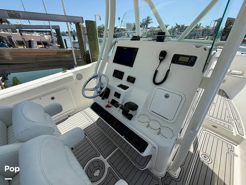 Slide: The Image of Century 3200 CC 2015 - 15410554