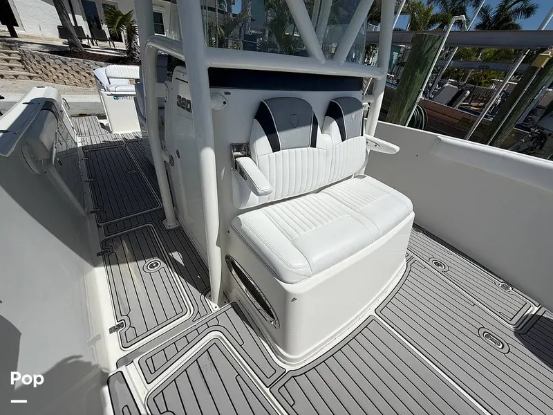 Slide: The Image of Century 3200 CC 2015 - 15410563