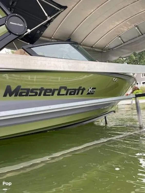 Slide: The Image of Mastercraft XT21 2022 - 15452045