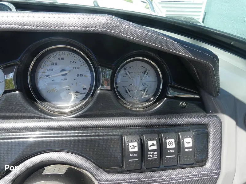 Slide: The Image of Monterey 204FSX 2012 - 15345034