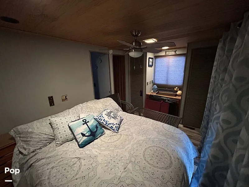 Slide: The Image of Sumerset Stardust 70 1987 - 16127995