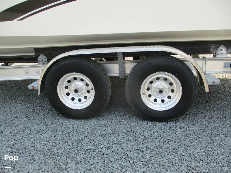 Slide: The Image of Jeanneau Leader 7.5 CC 2022 - 15384294