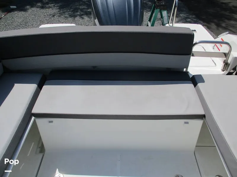 Slide: The Image of Jeanneau Leader 7.5 CC 2022 - 15384389