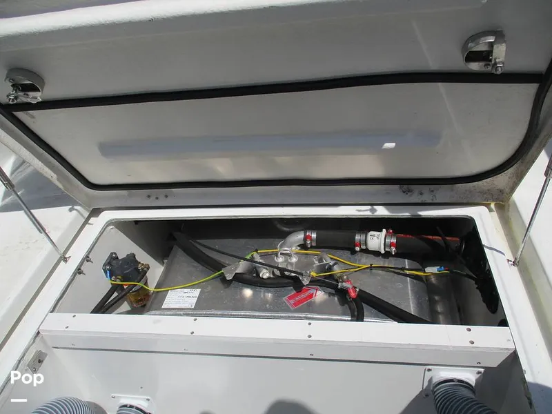 Slide: The Image of Jeanneau Leader 7.5 CC 2022 - 15384384