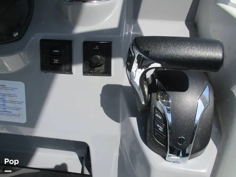 Slide: The Image of Jeanneau Leader 7.5 CC 2022 - 15384346