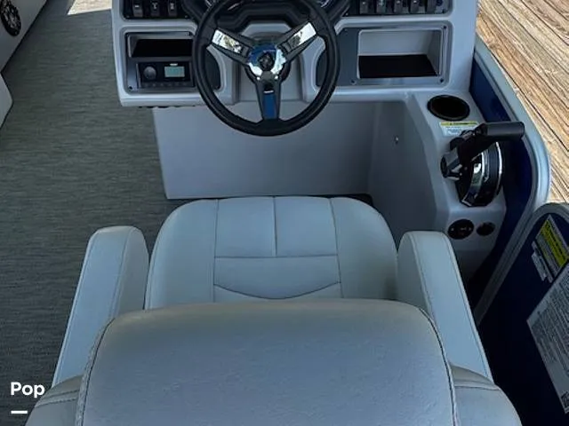 Slide: The Image of Godfrey Sweetwater 2286SB 2022 - 15351884