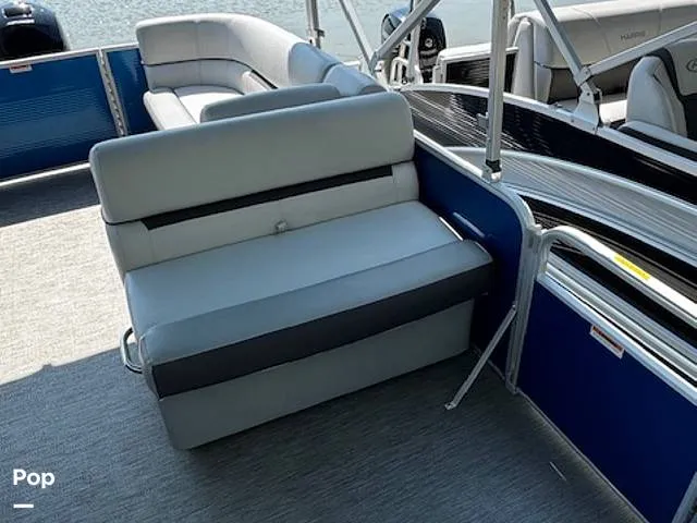 Slide: The Image of Godfrey Sweetwater 2286SB 2022 - 15351882