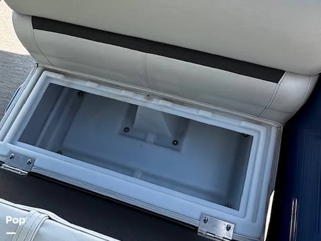 Slide: The Image of Godfrey Sweetwater 2286SB 2022 - 15351883