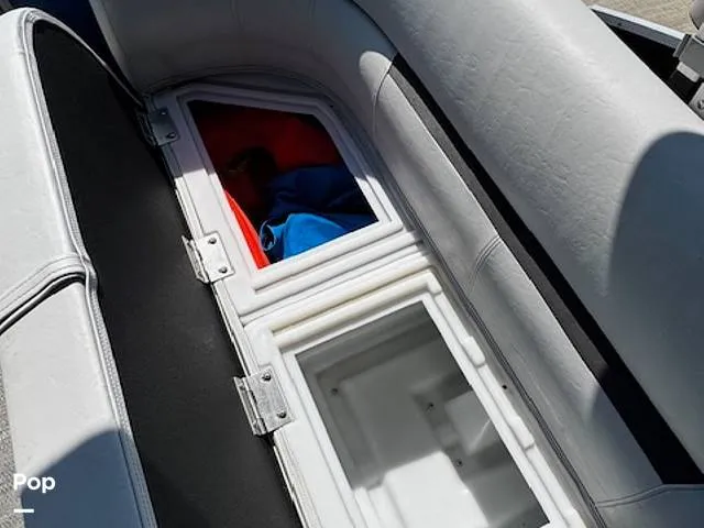 Slide: The Image of Godfrey Sweetwater 2286SB 2022 - 15351892