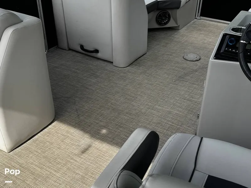 Slide: The Image of Harris Cruiser 210 2022 - 15338935