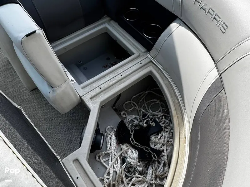 Slide: The Image of Harris Cruiser 210 2022 - 15338949