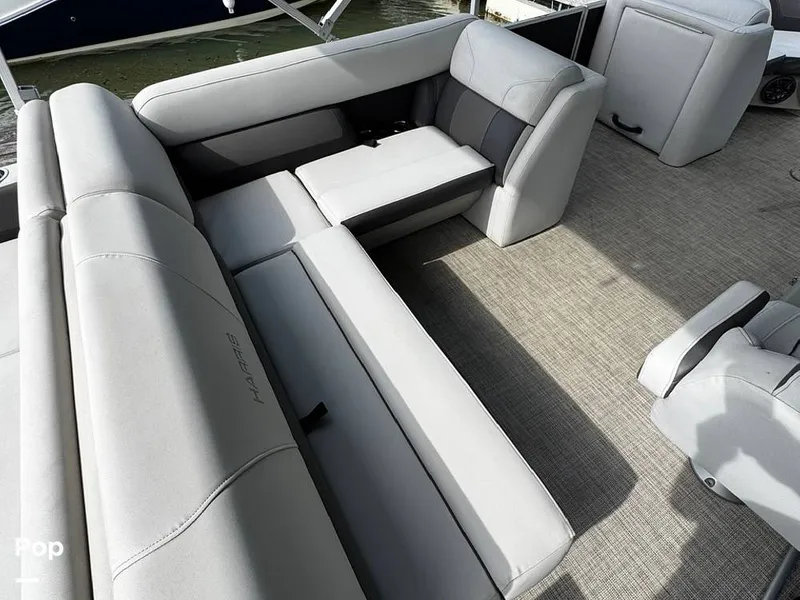 Slide: The Image of Harris Cruiser 210 2022 - 15338934