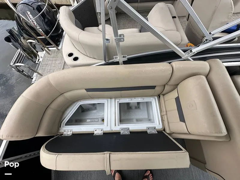 Slide: The Image of Godfrey Sweetwater 2286 2023 - 15458507