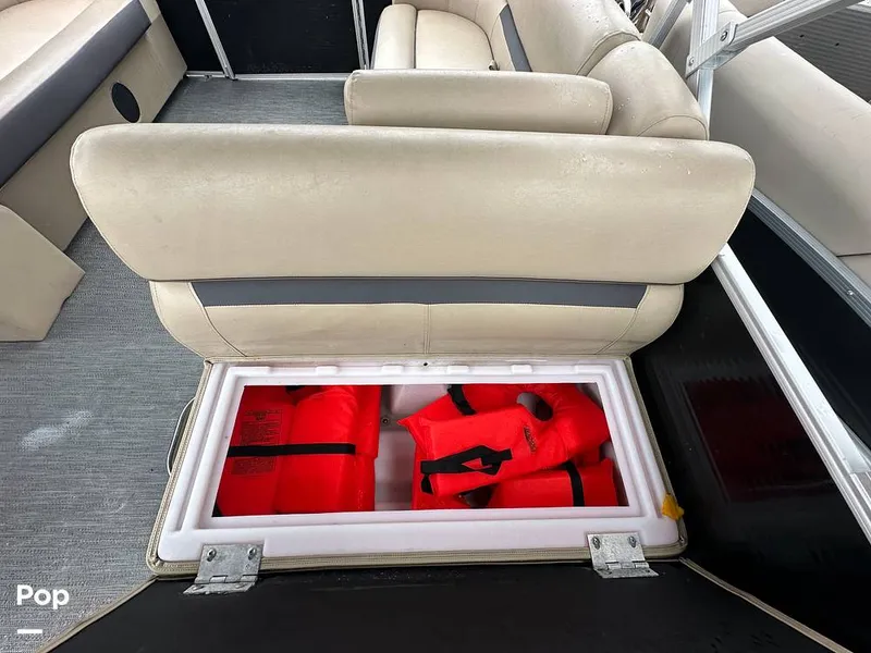 Slide: The Image of Godfrey Sweetwater 2286 2023 - 15458891